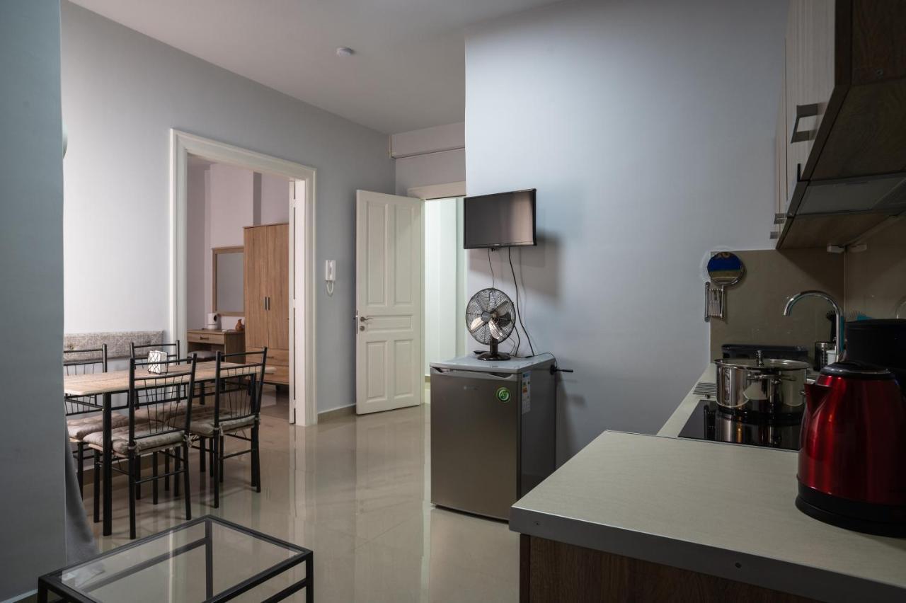 Apartment Polytimon, An Athenian Neoclassical *