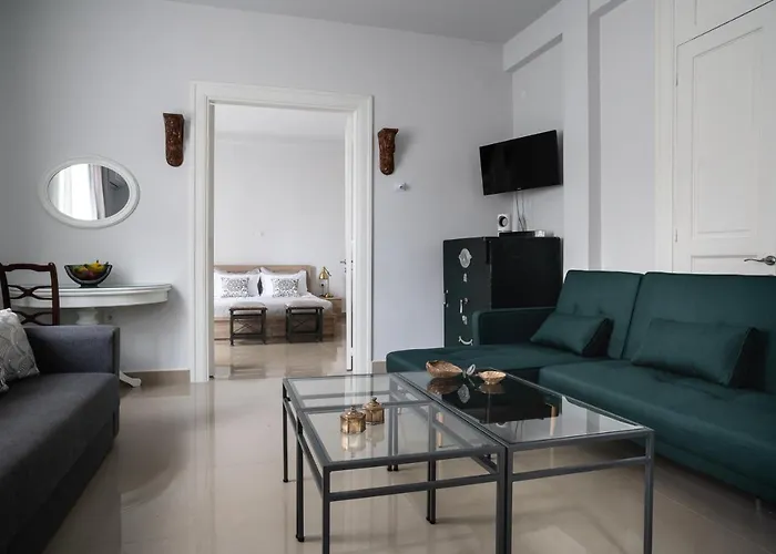 Polytimon, An Athenian Neoclassical Apartment