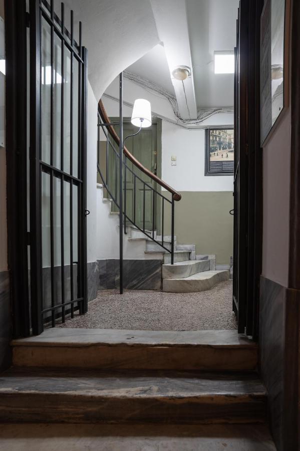 Apartment Polytimon, An Athenian Neoclassical *
